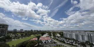 2000 Presidential Way Gallery 40