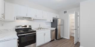 Trails End Apartments Gallery 77