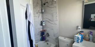 6 Bedroom 3 Bathroom House on Corner lot- LARGE ROOMS Gallery 11