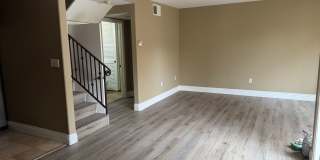 Spacious 2 Bedroom, 2.5 Bath Two-Story Townhome UTC Gallery 1