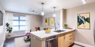 1611 on Lake Union Gallery 6