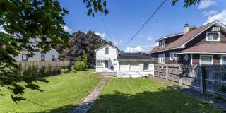 874 6th Avenue Gallery 28