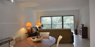 461 Ives Dairy Rd Gallery 3