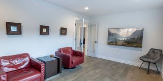 Fully Furnished Lake Oswego Gem!!!! Gallery 43
