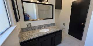 6034 S Kings Gallery 11