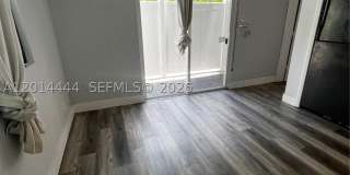 1412 NE 17th Ct Gallery 5