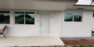 6875 SW 25th Ter Gallery 1