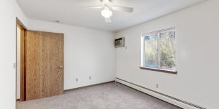 Ashford Apartments Gallery 37