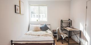 1651 W 37th Pl - Co-Living Housing Gallery 12