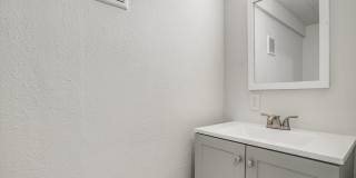 For Rent: 3817 S Benton Blvd, Kansas City, MO 64128 Gallery 13