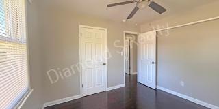 MOVE IN SPECIAL!  Spacious 3 Bed, 2 Bath Home with Large Yard Available! Gallery 23