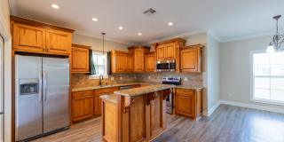 805 Royal St Gallery 5