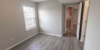 Large 4 bedroom Duplex Gallery 15