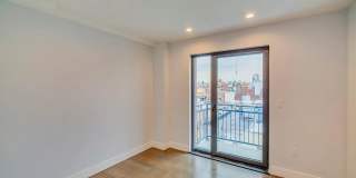 27010 Grand Central Pkwy Apt 8G Gallery 1