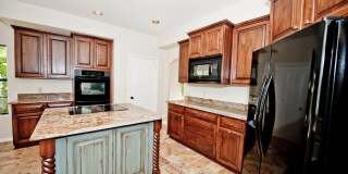 2322 S Rogers Gallery 6