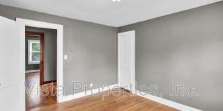 3220 Grant Avenue Gallery 16
