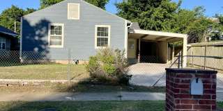 107 N Gillette Ave Gallery 46