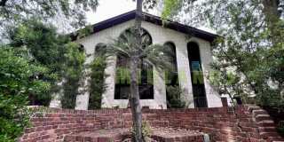 2505 Blossom Street Gallery 1