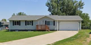 Peaceful cul‑de‑sac living! Beautiful 4 bedroom-2 bathroom home for rent! Gallery 1