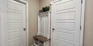 Beautiful Home Ten Trails Community Black Diamond Gallery 9
