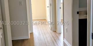 5910 Royal Way Gallery 27