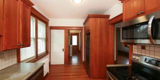 292 E COURT Street Gallery 9
