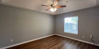 ** COMING SOON ** FENCED Three Bedroom in Watermill Gallery 15
