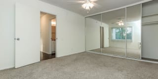 Highland Creek Apartment Homes Gallery 32