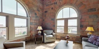 Old Market Lofts Gallery 87