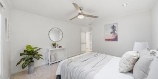 185 Streamwood Gallery 10