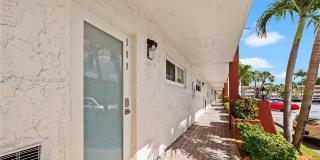 711 S Hollybrook Dr Gallery 3