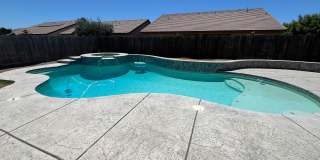 beautiful three bedroom home with sparkling pool in Visalia Gallery 21