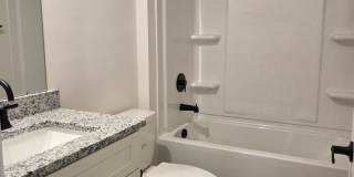 3 bedroom townhouse in Hickory Gallery 9