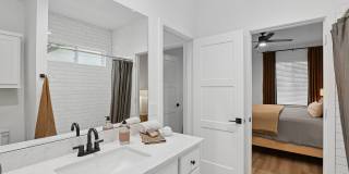 Ellery Lane Gallery 14