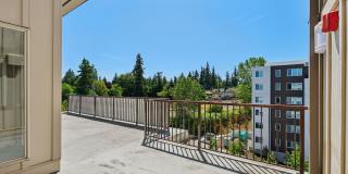 The Blakely at Echo Lake - 55+ Senior Housing Gallery 7