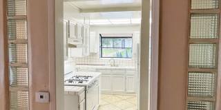 Peaceful 3bd home in Westchester Gallery 4