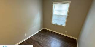 672 Carpenter Street Gallery 20