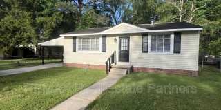 201 Rosewood Dr Gallery 1