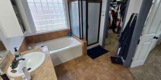 College Station - 3 bedroom / 2 bath- 2 car garage - fenced in back yard home in Creek Meadows Gallery 17