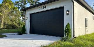 1034 E Alcalde St E Gallery 4