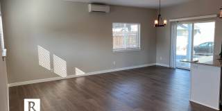 Gorgeous 3 Bed / 2.5 Bath Townhome in the heart of Talent, OR Gallery 9