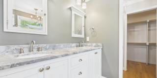 2912 Oberlin Road Gallery 37