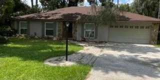 Lovely 4 Bedrooms / 2 Bathrooms / 2-Car Garage Gallery 1