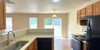3-Bedroom Home! Gallery 8