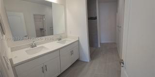 10500 SW Vasari Way Gallery 9