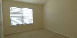 Room in 3 Bedroom Townhome at Derryrush Ave Gallery 5