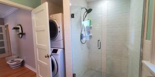 1156 Hope Street Gallery 12