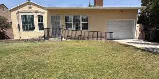 Spacious 2-Bed, 2-Bath Home in the Heart of Burbank! Gallery 3