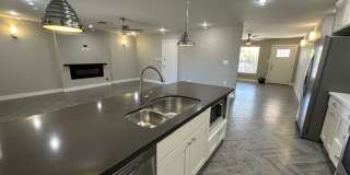 $2,950 For Lease 2,001 Sq. Ft. Tempe Home 4 Beds-3 Full Bathrooms Off McClintock & Southern! Gallery 21