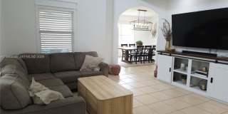 202 NE 36th Ter Gallery 4